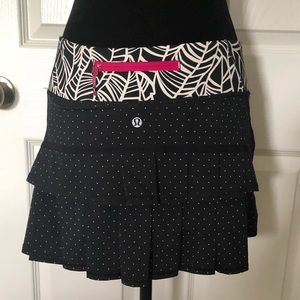 Lululemon pacesetter run skirt